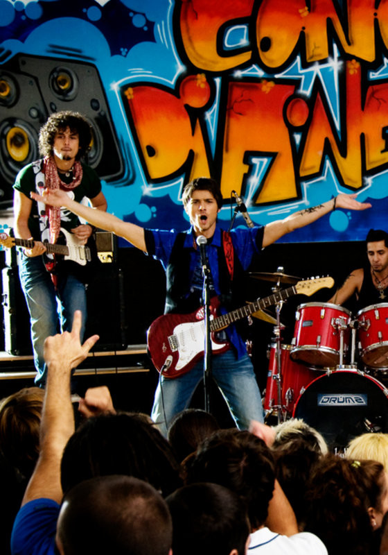 Una canzone per te - poster