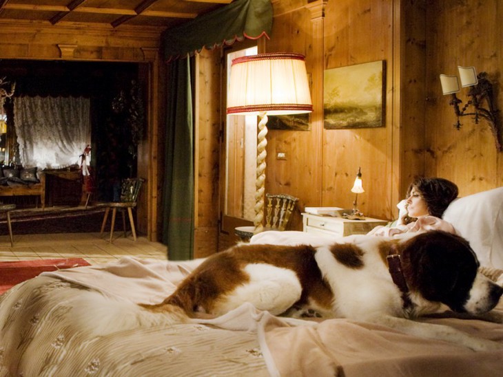 Vacanze di Natale a Cortina - fotogramma