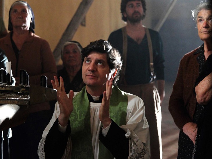 Si accettano miracoli - fotogramma