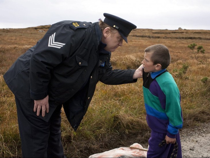 Un Poliziotto da Happy Hour - fotogramma