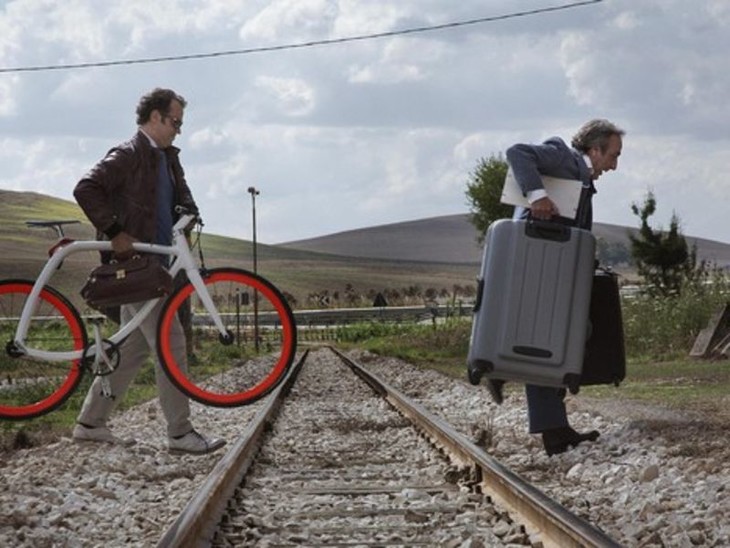 Un paese quasi perfetto - fotogramma