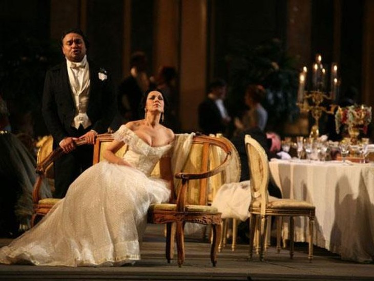 La traviata - Teatro alla Scala di Milano - fotogramma