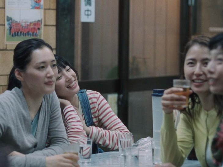 Little sister - fotogramma