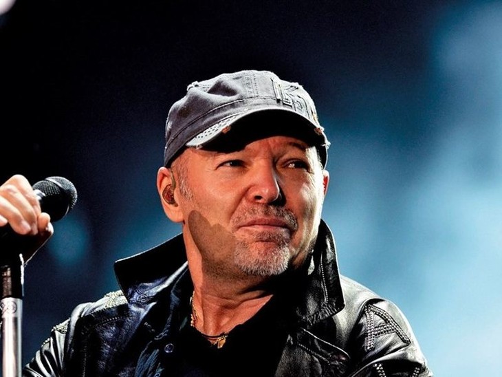 Vasco tutto in una Notte LiveKom015 - fotogramma