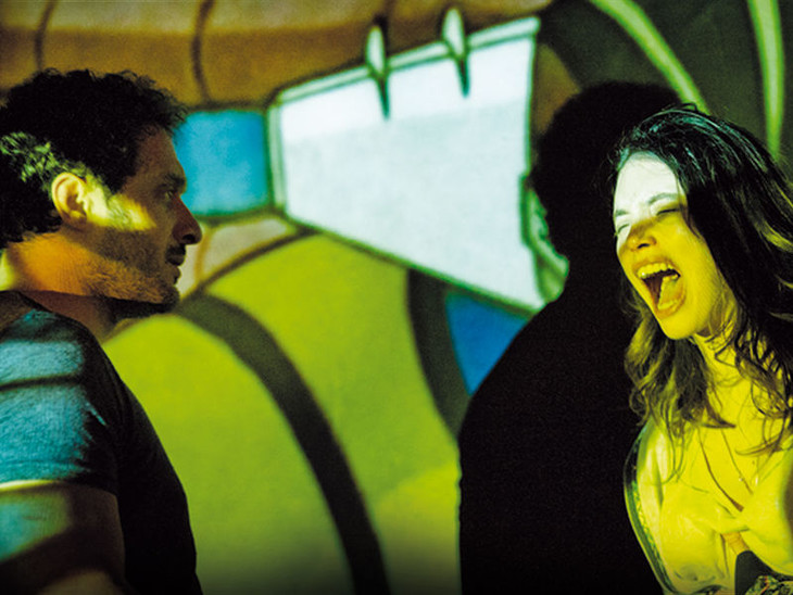 Lo chiamavano Jeeg Robot - fotogramma