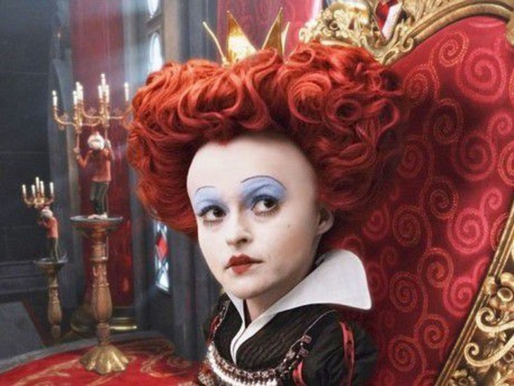 Alice attraverso lo specchio - fotogramma