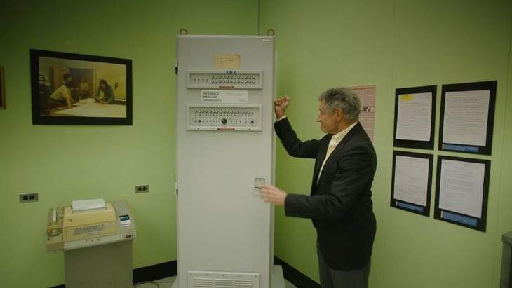 Lo and Behold: il futuro � oggi - fotogramma